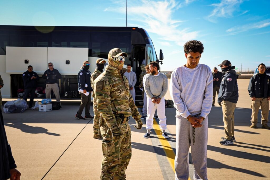 Southwest Border Mission has cost $ 330 million so far, with more than $ 40 million only for Guantanamo Bay: Fuentes