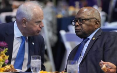 Photo: Tim Walz, Jim Clyburn